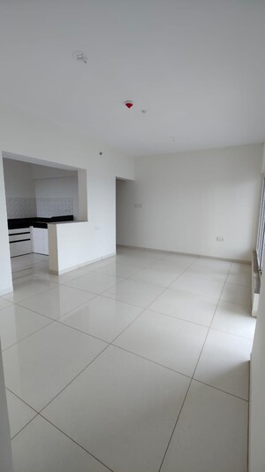 Room in 3 BHK Apartment at Avon Vista, Balewadi – for Rent