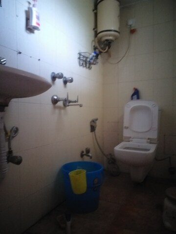 Bathroom in 2 BHK Builder Floor at New Rajinder Nagar – for Rent