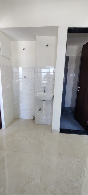 Master Bedroom in 1 BHK Apartment at Mantri Serene, Goregaon East – for Rent