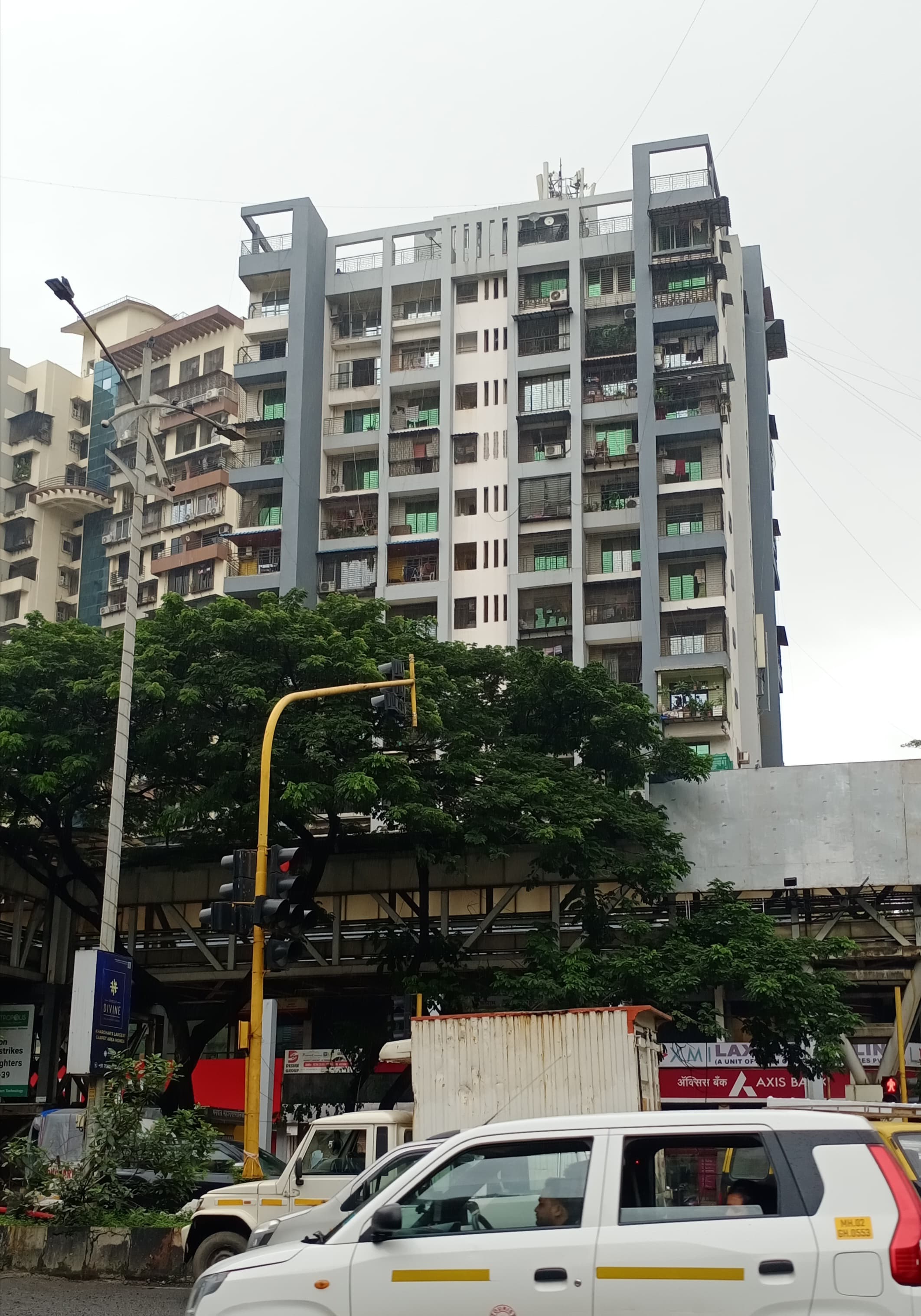 3 BHK + Extra Room 1600 Sq.Ft. Apartment in Anant CHS Kharghar