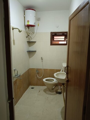 Bathroom in 2 BHK Apartment at Jayanagar – for Rent