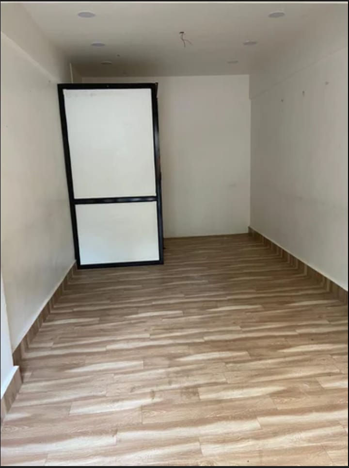 Retail Shop For Sale in Suncity Avenue 102