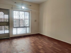Room in 4 BHK Apartment at Pashan – for Rent