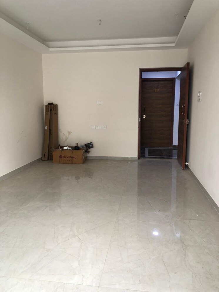 Room, prayag-heights 2 Bedroom 650 Sq.Ft. Apartment In Dindoshi Mumbai 9301245