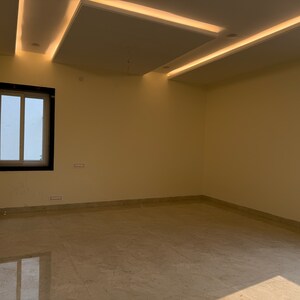 Room in 5 BHK Villa at CBR Krishnaveni Estates, Yapral – for Rent