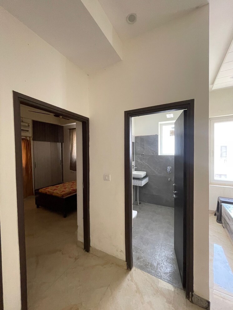 Room, dara-orange-homes 2 Bedroom 1200 Sq.Ft. Apartment In Lohgarh Zirakpur 9301311