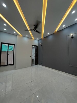 Bedroom in 4 BHK Builder Floor at Sector 85 – for Sale