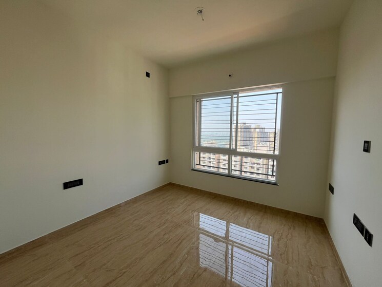 Bedroom, vtp-beaumonde 3 Bedroom 1093 Sq.Ft. Apartment In Kharadi Pune 9301301