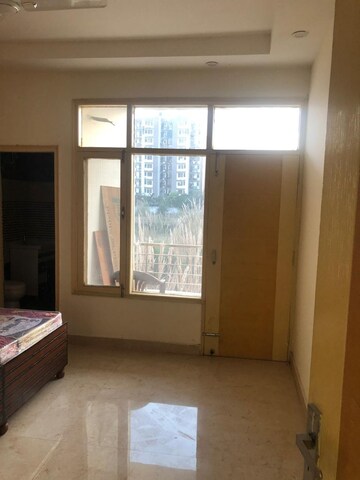 Room in 4 BHK Apartment at NK Savitry Enclave, Vip Road – for Rent