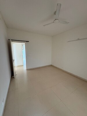 Room in 2 BHK Apartment at Shree Vardhman Green Court, Sector 90 – for Rent