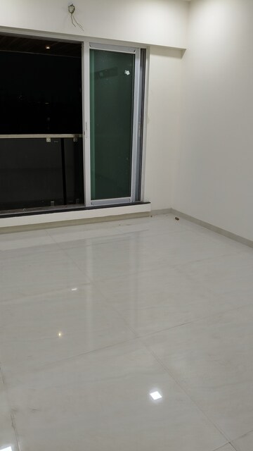 Room in 2 BHK Apartment at Gundecha Symphony, Andheri West – for Sale