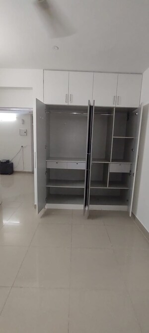 Bathroom in 1 BHK Apartment at AVL 36 Gurgaon, Sector 36 – for Rent