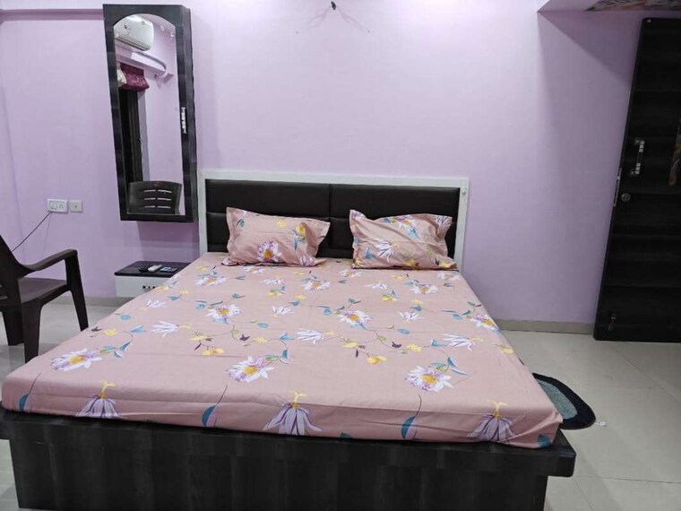 Bedroom, kurla Pg For Boys & Girls In Kurla 9301402