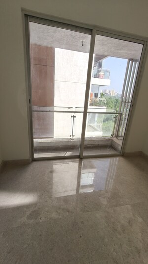 Room in 3 BHK Apartment at The Wadhwa The Nest, Andheri West – for Sale