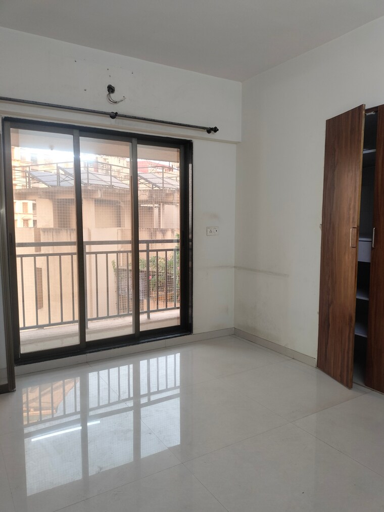Room, uma-neopolis 1 Bedroom 450 Sq.Ft. Apartment In Ghodbunder Road Thane 9301450