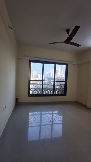 2.5 BHK Apartment For Rent in Kanakia Samarpan, Borivali East