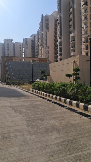 3 BHK Apartment – Exterior View View at Amrapali Golf Homes, Sector 4 Greater Noida - for Sale