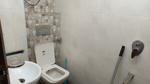 Bathroom in 2 BHK Builder Floor at Patel Nagar – for Rent