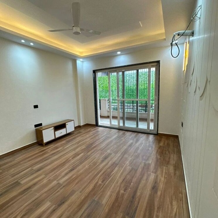 Room, sector 85 4 Bedroom 2362 Sq.Ft. Builder Floor In Sector 85 Faridabad 9301465