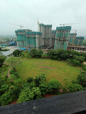 3 BHK Apartment For Rent in Runwal Gardens, Dombivli East