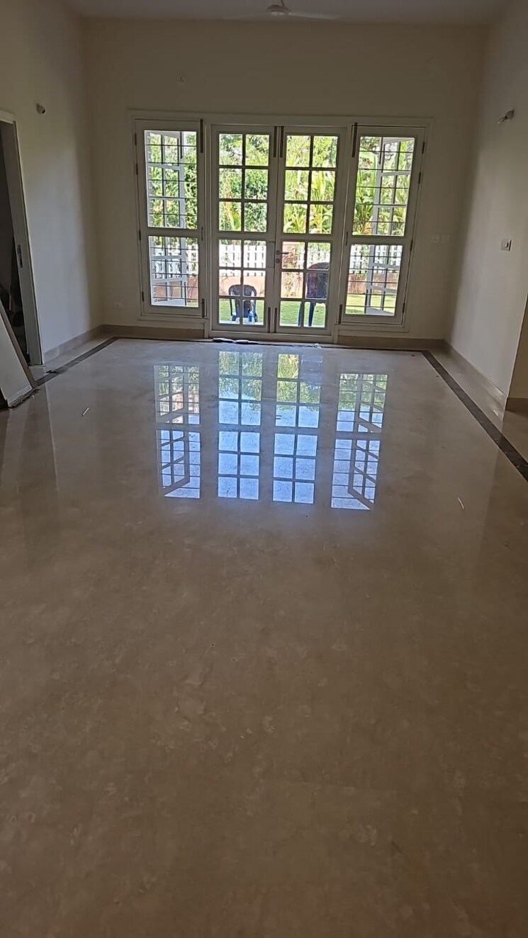 Room, prestige-lakeside-habitat-villa 3 Bedroom 4200 Sq.Ft. Villa In Varthur Bangalore 9301487