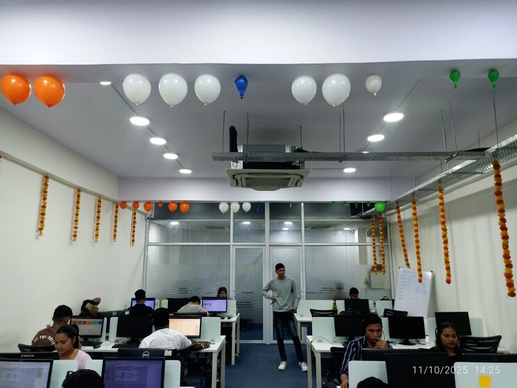 Team Area, akshar-business-park Commercial Office Space 1600 Sq.Ft. In Vashi Sector 19f Navi Mumbai 9301512