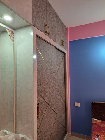 Furnished Amenities in 1 BHK Apartment at Shree Vardhman Green Court, Sector 90 – for Rent