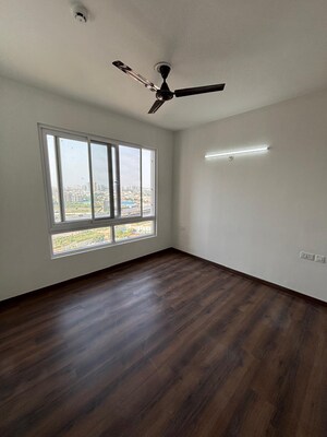 Room in 2 BHK Apartment at Hero Homes Gurgaon, Sector 104 – for Rent