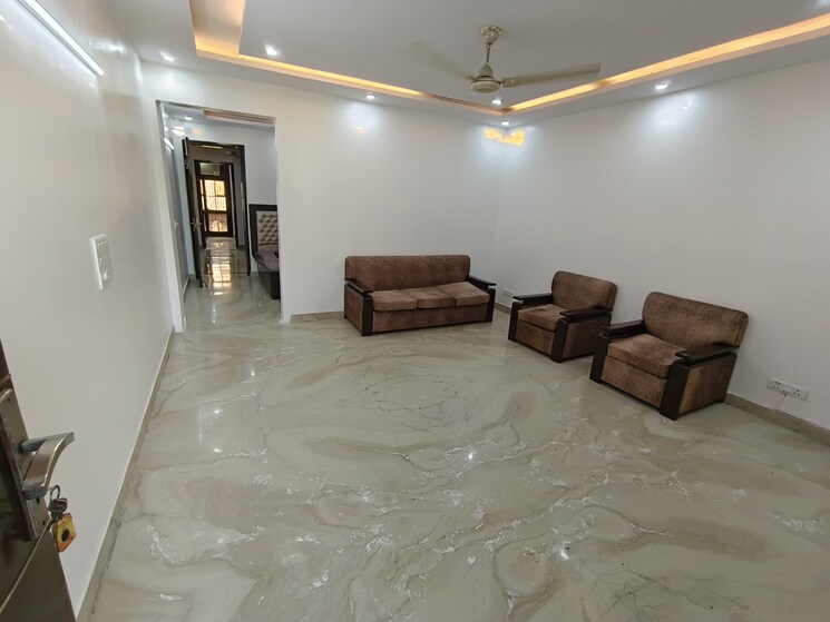 Room, lajpat nagar i 2 Bedroom 900 Sq.Ft. Builder Floor In Lajpat Nagar I Delhi 9301517