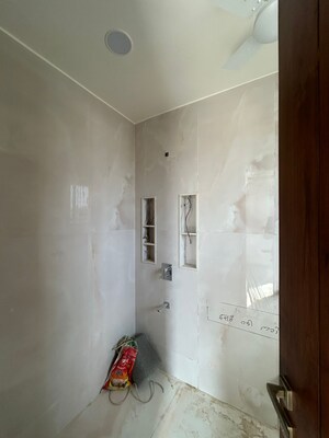 Building Lobby in 2 BHK Builder Floor at Malibu Town – for Rent