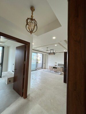 Room in 2 BHK Builder Floor at Malibu Town – for Rent