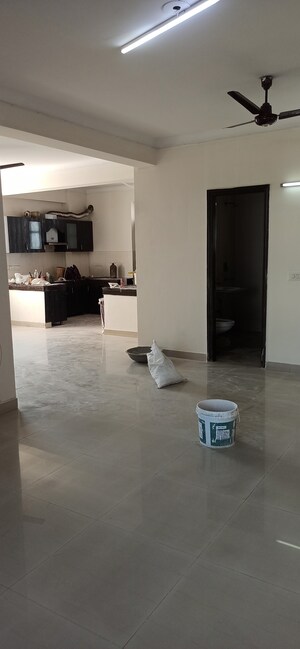 Furnished Amenities in 3 BHK Apartment at The Citizen Apartments, Sector 51 – for Rent