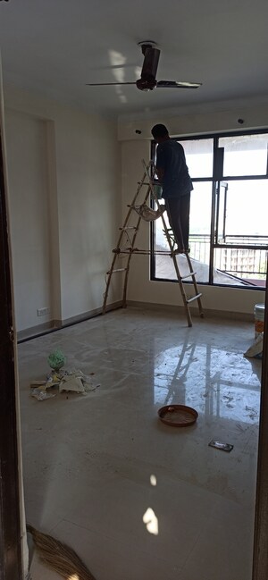 Staircase in 3 BHK Apartment at The Citizen Apartments, Sector 51 – for Rent