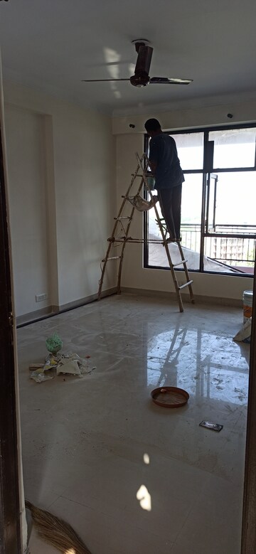 Staircase in 3 BHK Apartment at The Citizen Apartments, Sector 51 – for Rent