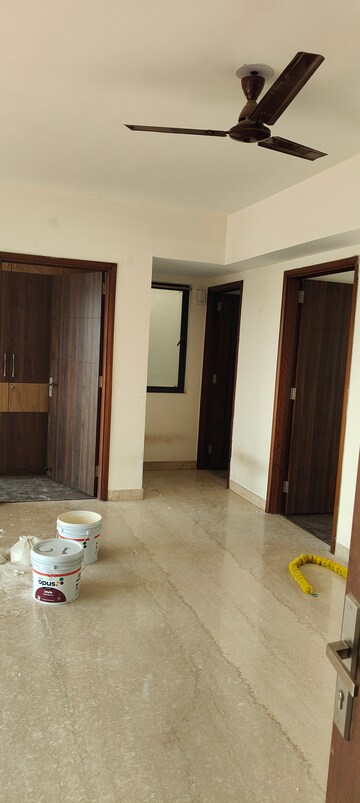 Room in 3 BHK Apartment at Adani Samsara Vilasa, Sector 63 – for Rent