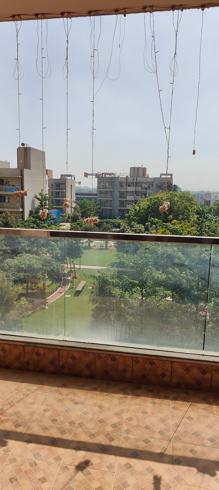 Swimming Pool, adani-samsara-vilasa 3 Bedroom 2059 Sq.Ft. Apartment In Sector 63 Gurgaon 9301572