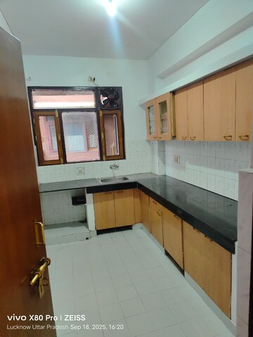 Kitchen in 3 BHK Apartment at Indira Nagar – for Rent