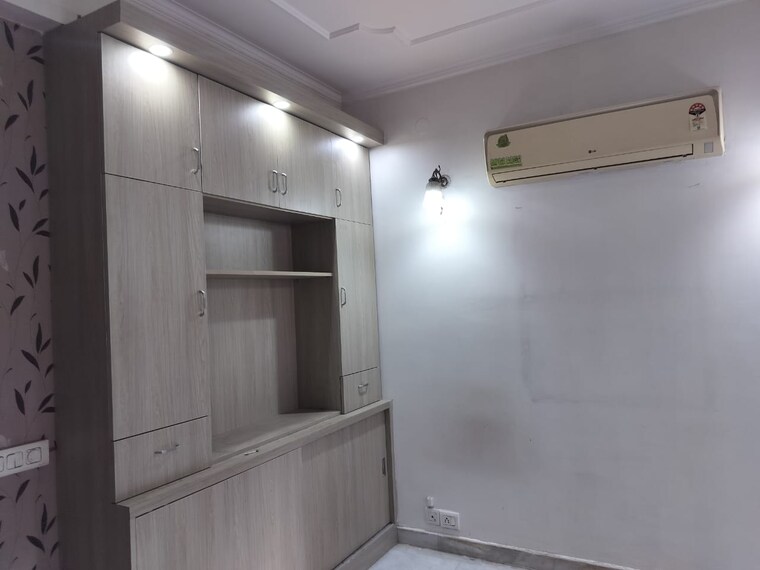 Master Bedroom, ardee-city-the-residency 3 Bedroom 1750 Sq.Ft. Apartment In Sector 52 Gurgaon 9301587