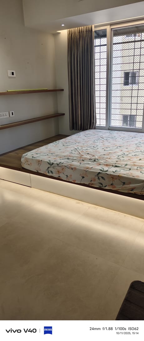 1 BHK 650 Sq.Ft. Apartment in Miraj Residency