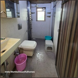 Team Area in 2 BHK Apartment at Mota Mansion Apartment, Andheri West – for Rent