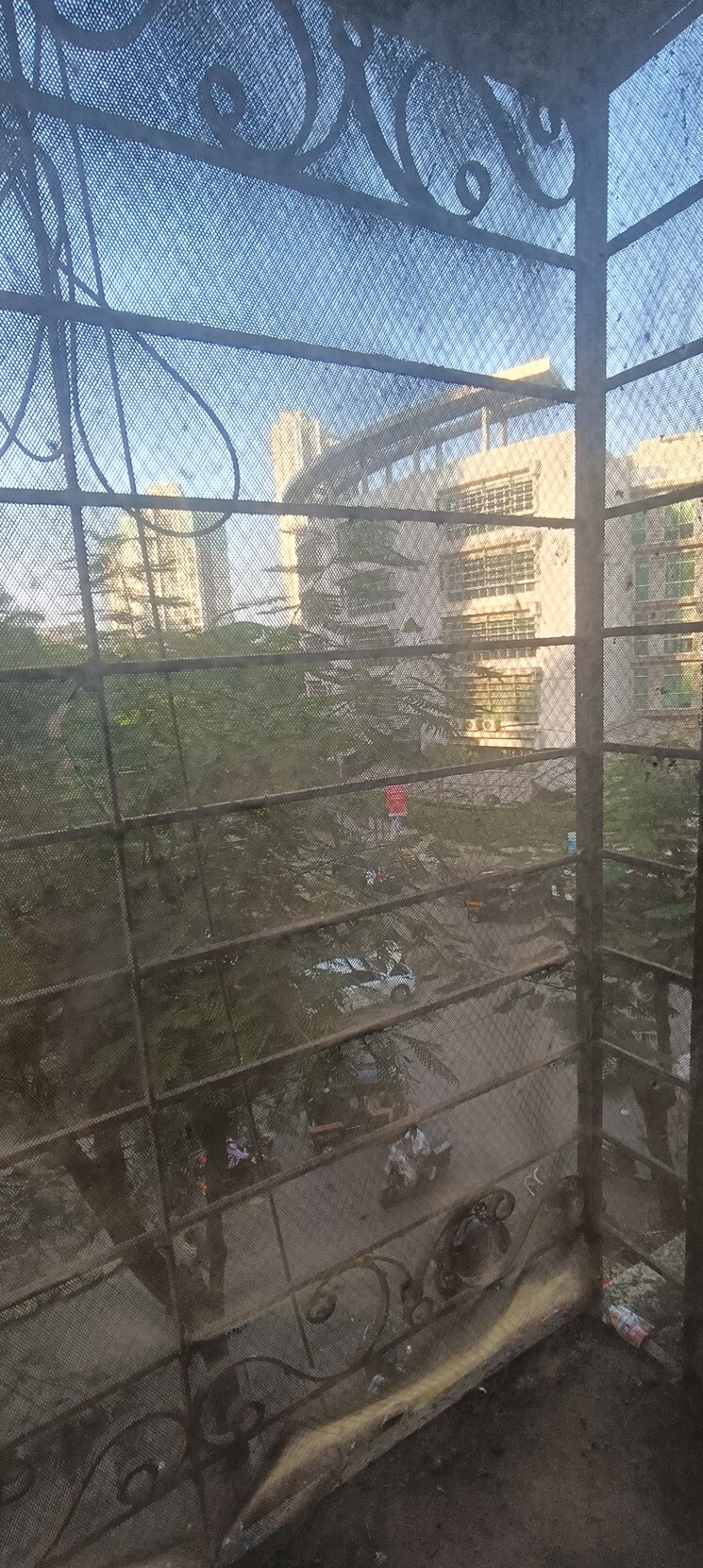 Balcony, mangalam-chs-kandivali-east 2 Bedroom 660 Sq.Ft. Apartment In Kandivali East Mumbai 9301611