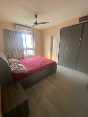Bedroom in 2 BHK Apartment at Hiranandani Estate Queens, Ghodbunder Road – for Rent