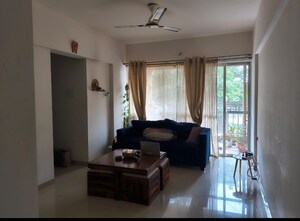 2 BHK Apartment For Rent in Mantra 29 Gold Coast, Tingre Nagar
