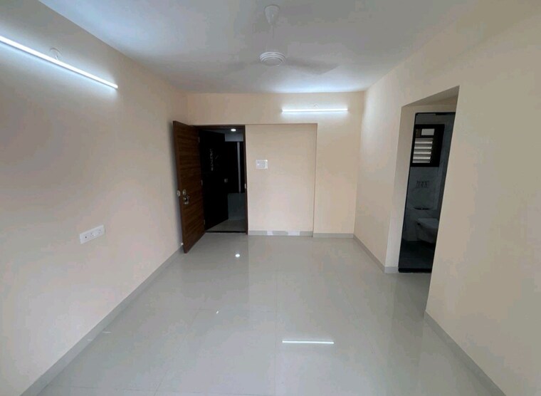 Living Room, ami-zarna 1 Bedroom 650 Sq.Ft. Apartment In Malad West Mumbai 9301702