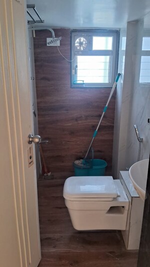 Attached Bathroom in 2 BHK Apartment at Arjun CHS Vasant Vihar, Vasant Vihar – for Rent