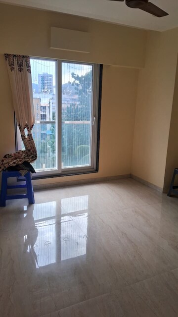 Room in 2 BHK Apartment at Arjun CHS Vasant Vihar, Vasant Vihar – for Rent