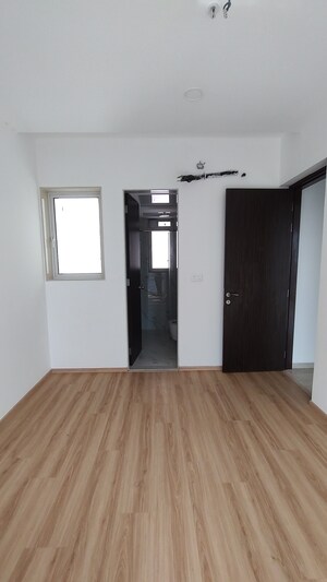 Master Bedroom in 2 BHK Apartment at Ghansoli – for Rent