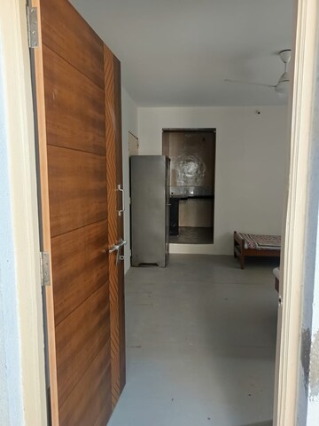 Furnished Amenities in 1 RK Apartment at Kapil Nagar – for Rent