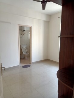 2 BHK + Pooja Room Apartment For Sale in Shree Vardhman Mantra