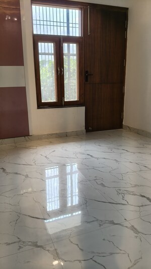 Room in 3 BHK Builder Floor at Fidato Honour Homes, Sector 89 – for Sale